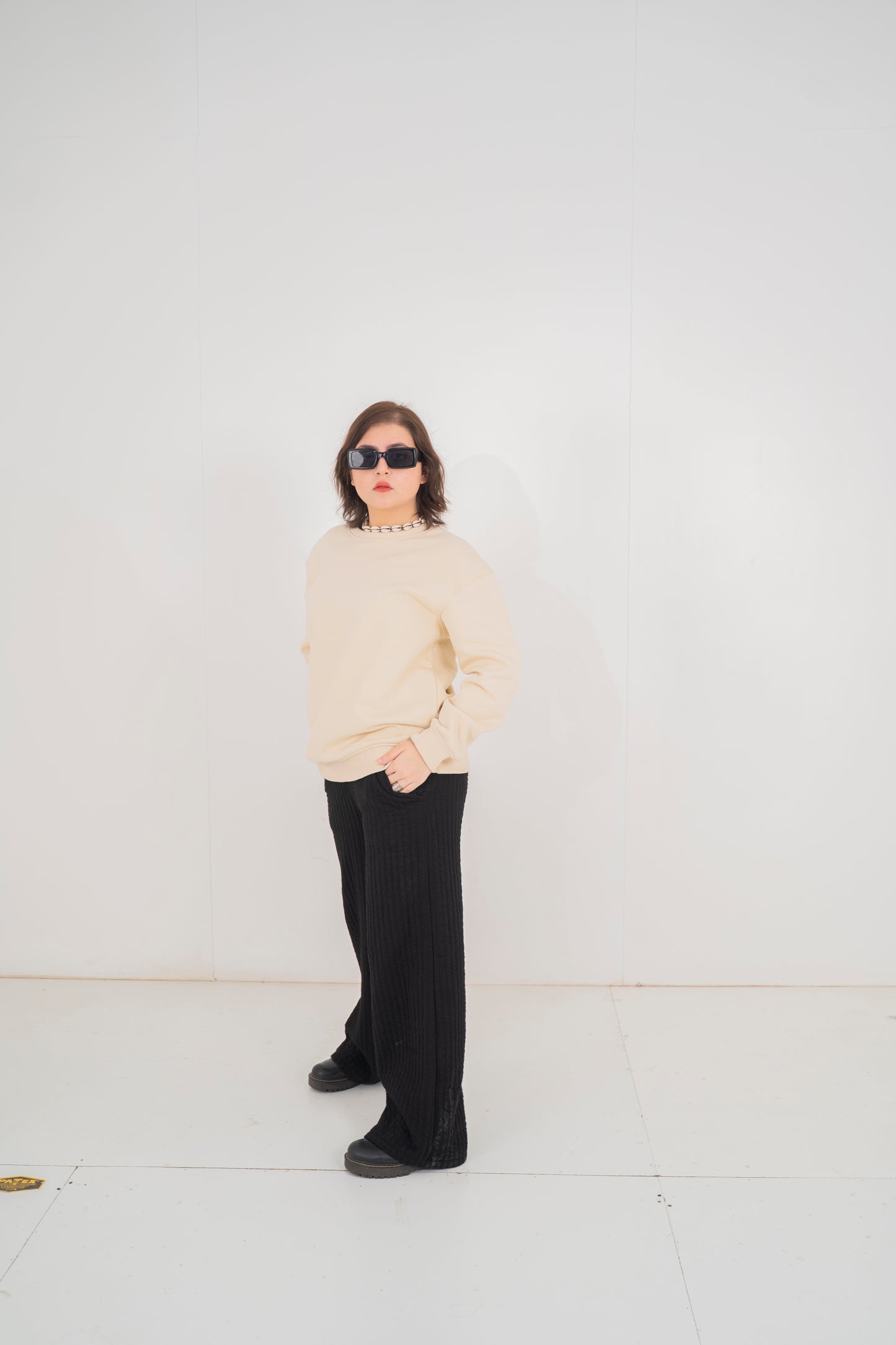 Beige oversized sweatshirt